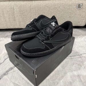 Nike Men's Travis scott lows phantom black